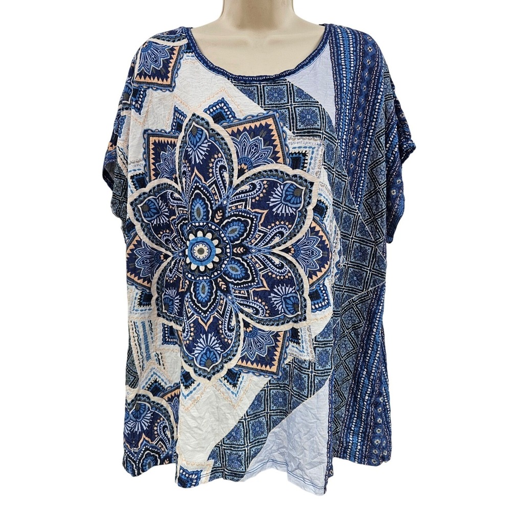 Chico's Zenergy top Women 3 XL Blue White Floral Print Preppy Beachy